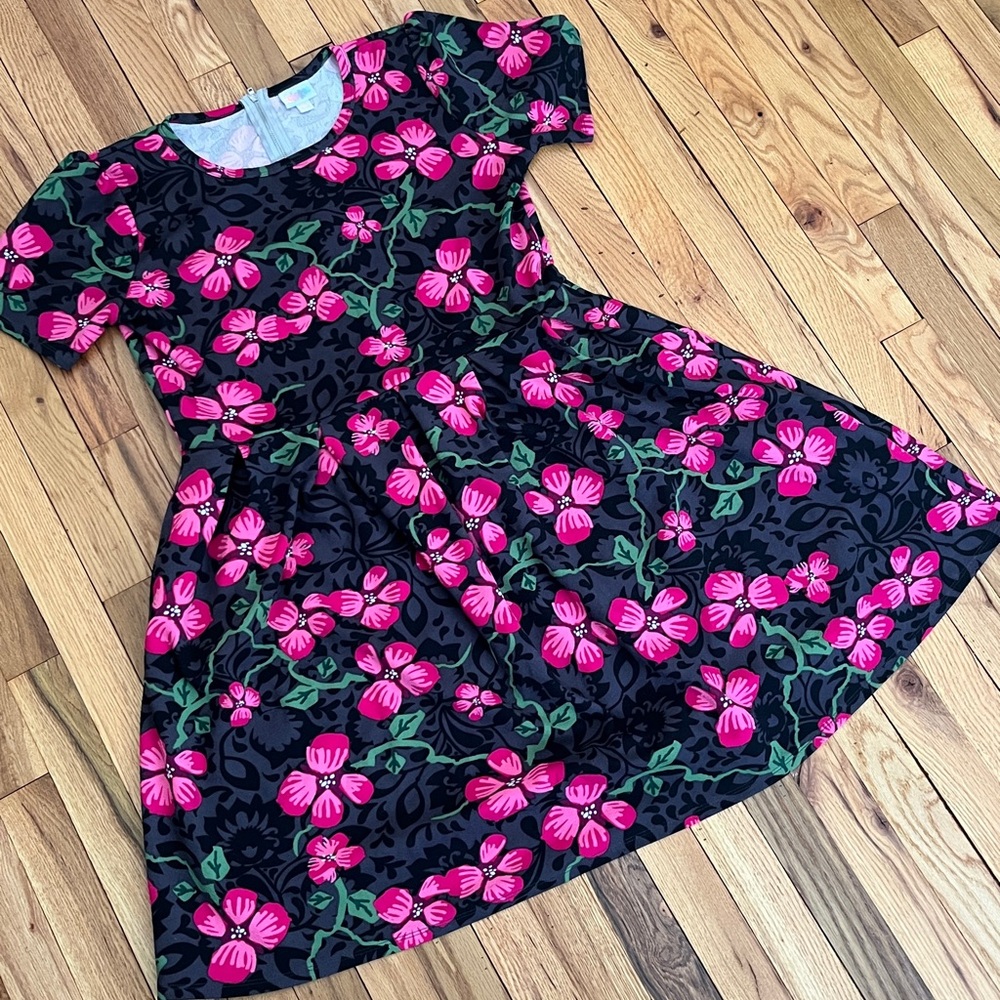 3xl lularoe Amelia dress floral print